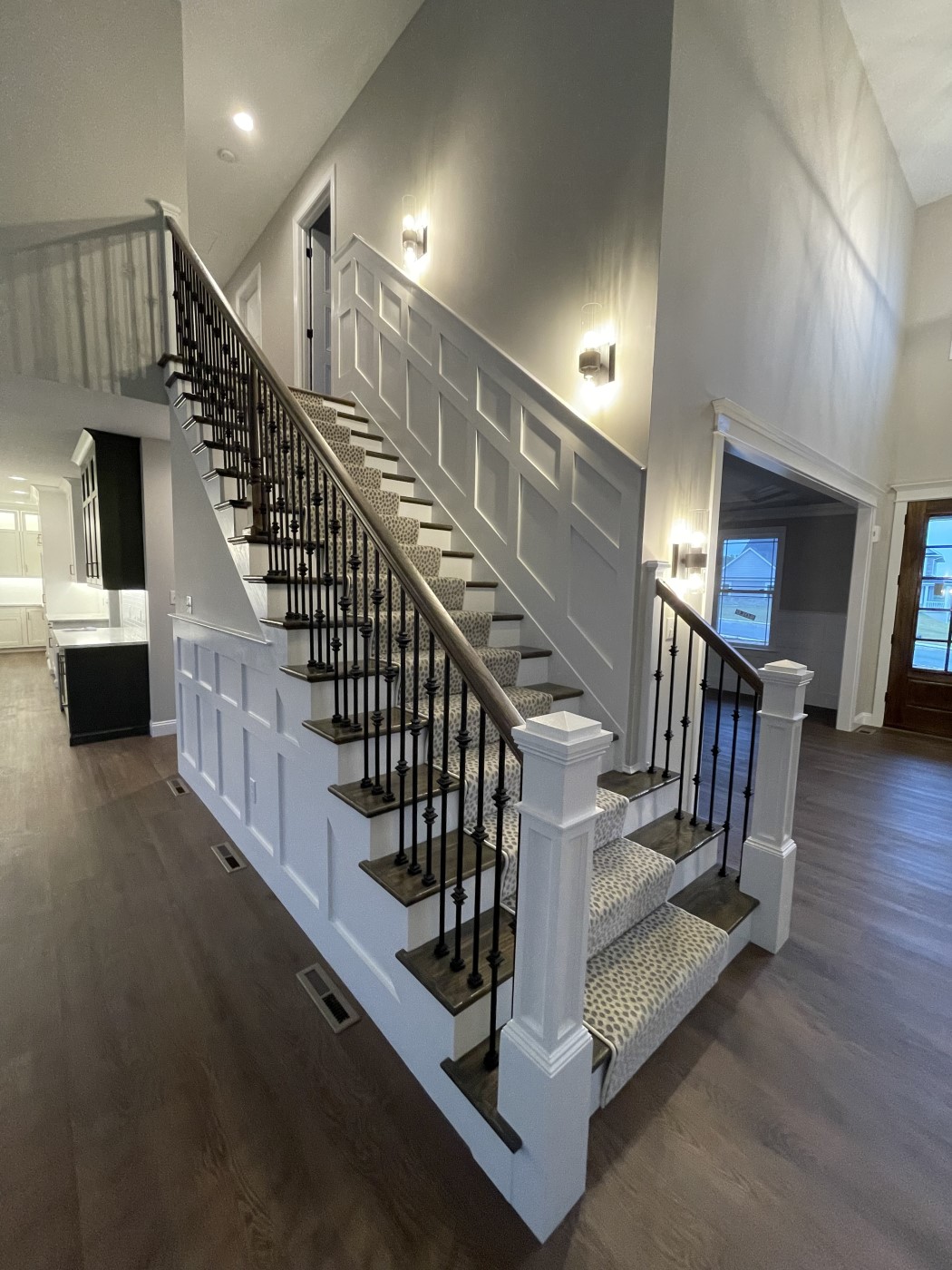 Foyer & Staircases - New Home Construction
