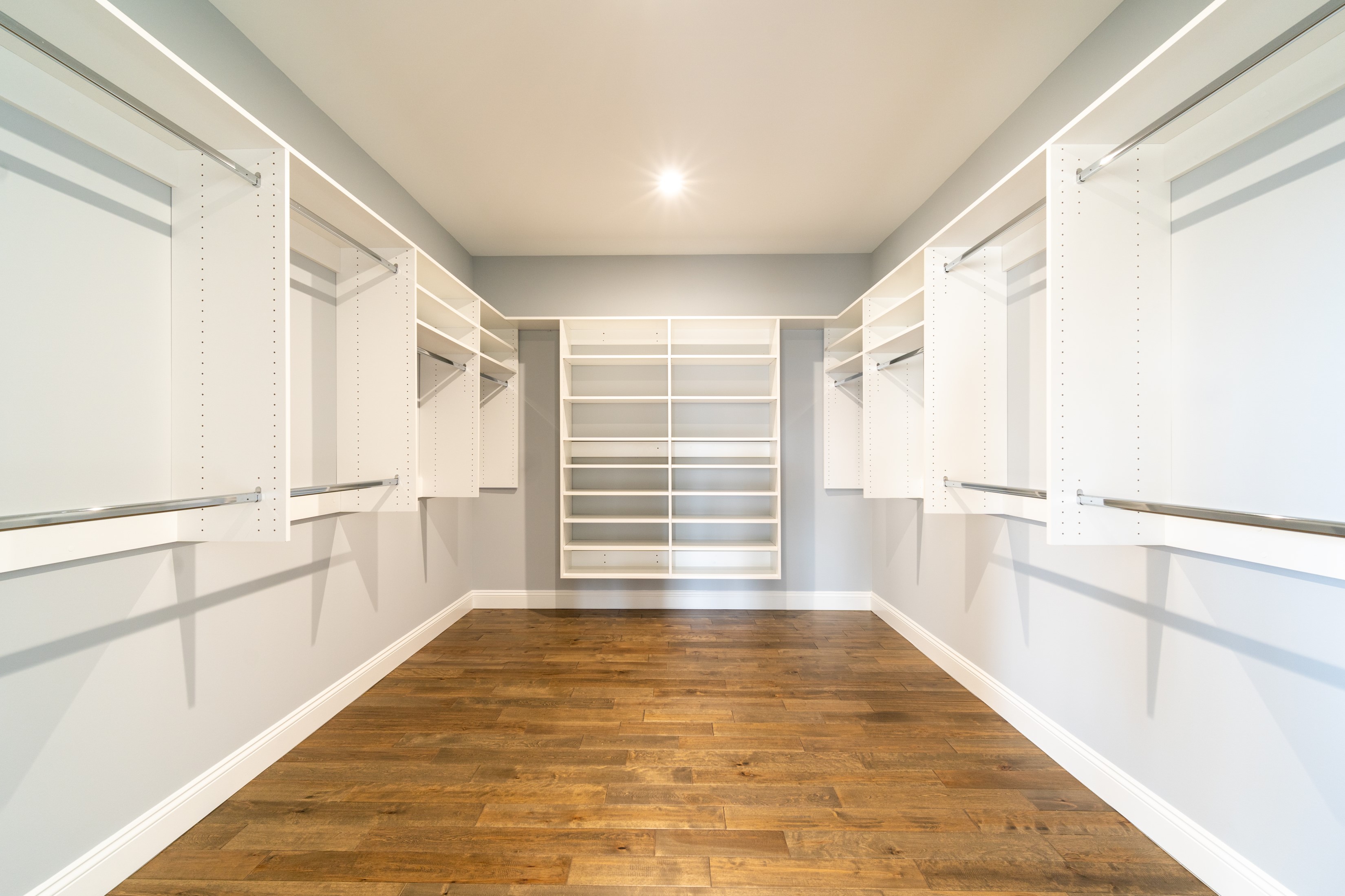 Pantry & Closets - New Home Construction
